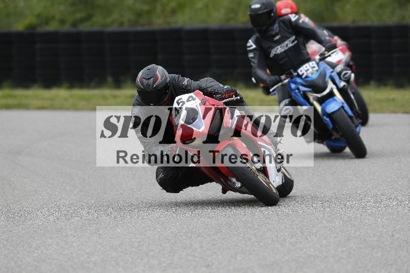 /Archiv-2025/08 20.04.2025 Speer Racing ADR/Gruppe gruen/999